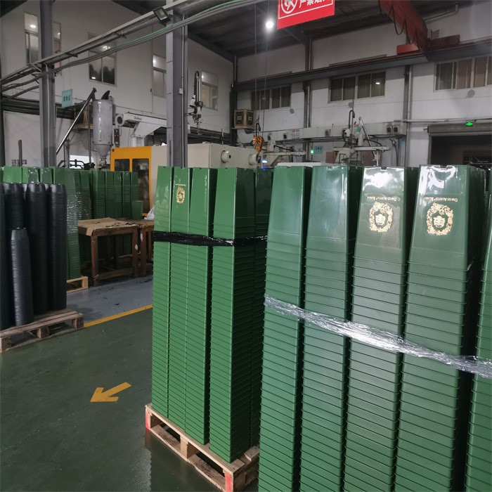 product-700-700 product-700-700