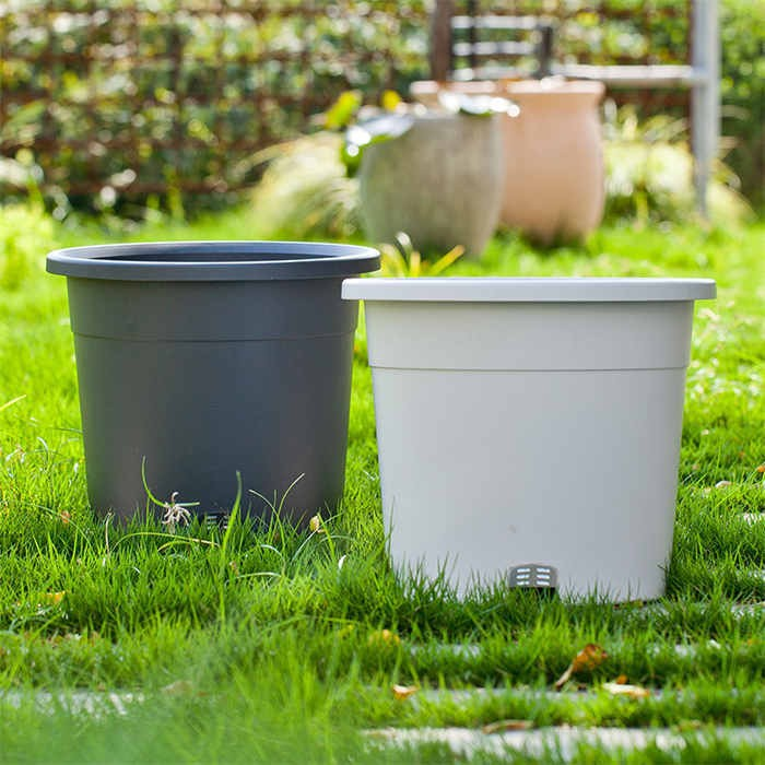 8 Flower Pot Plastic