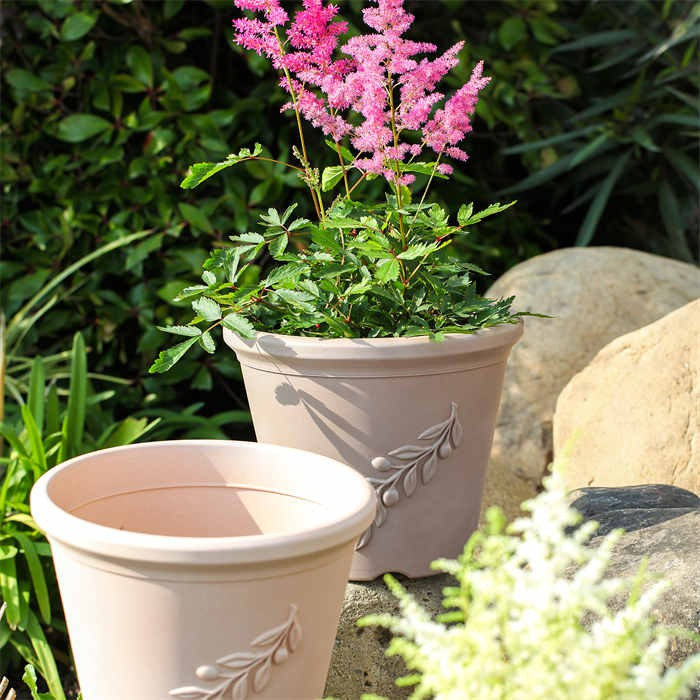 10 Flower Pot Plastic08