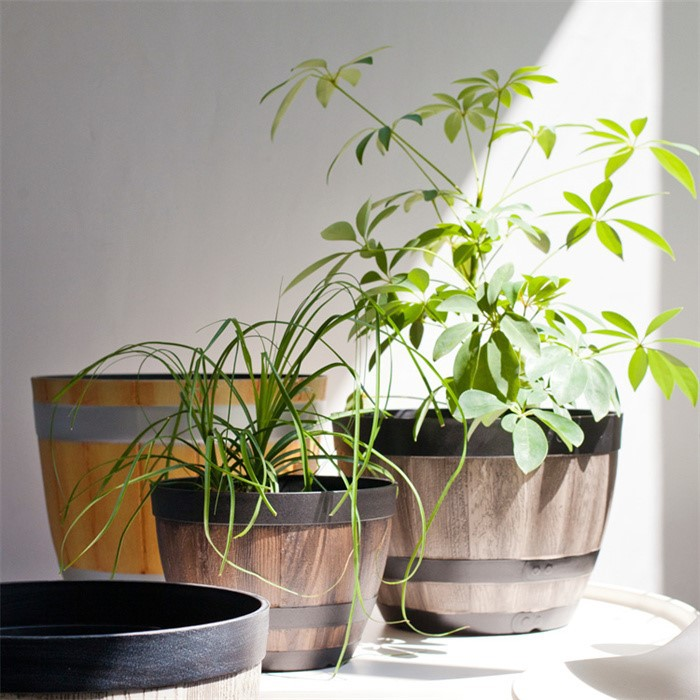 Round Bucket Planter08