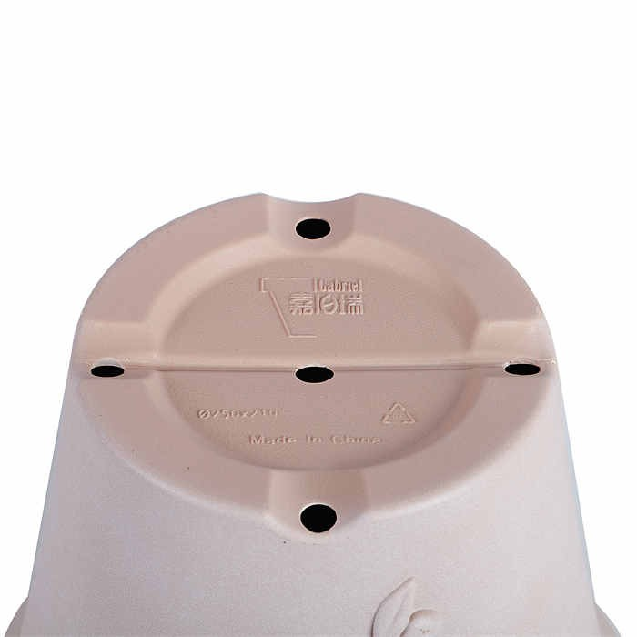 10 Plastic Planter