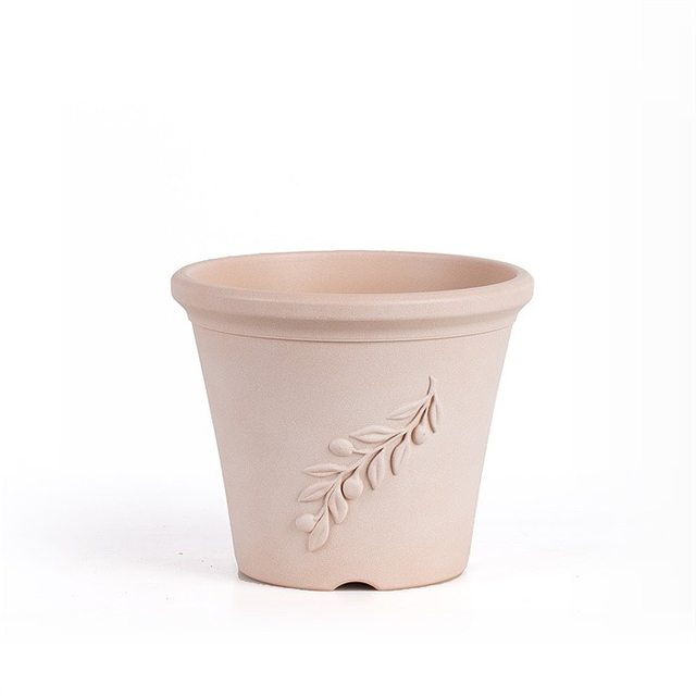 10" Plastic Plant Pot