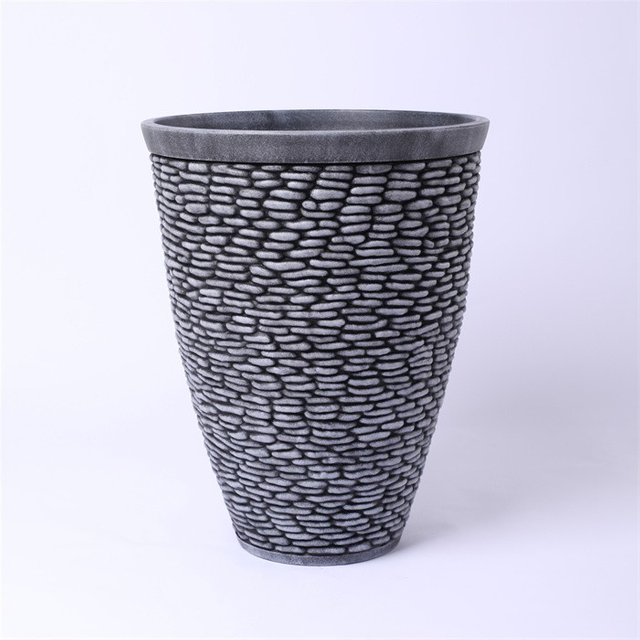 15" Pebble Planter