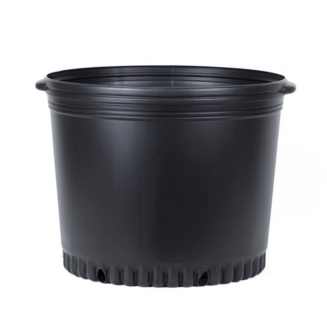 7 Gallon Plastic Plant Pot