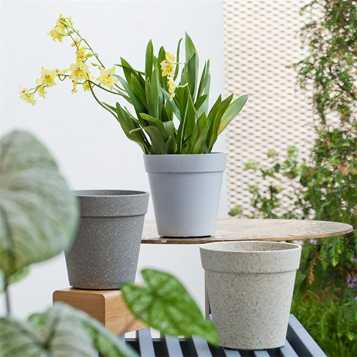 Modern Home Planters Frosted