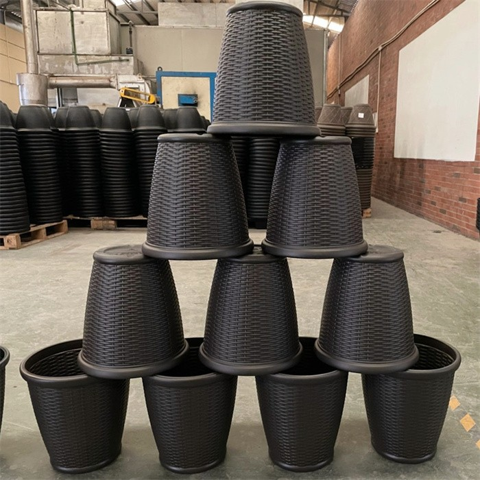 Rattan Plant Pot