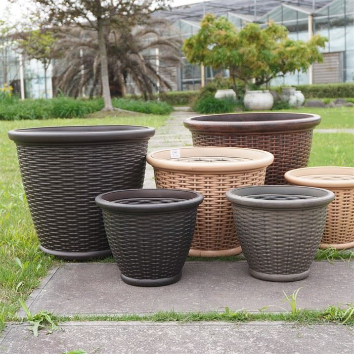 Imitation Wicker Style Flower Pot