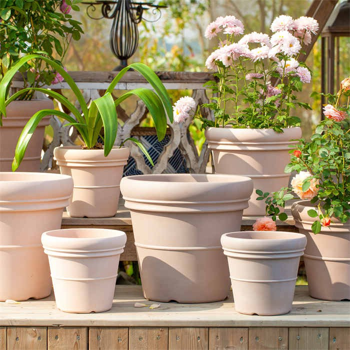 Plastic Plant Pot05