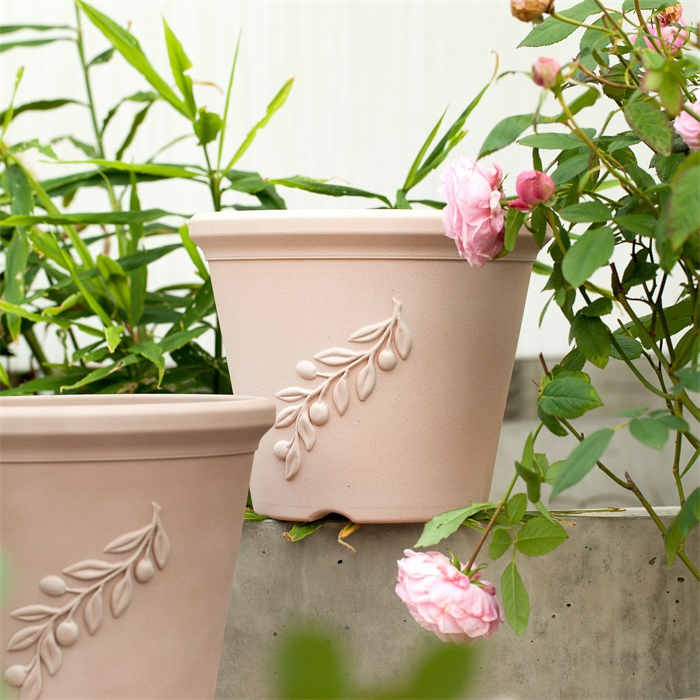 Plastic Plant Pot07