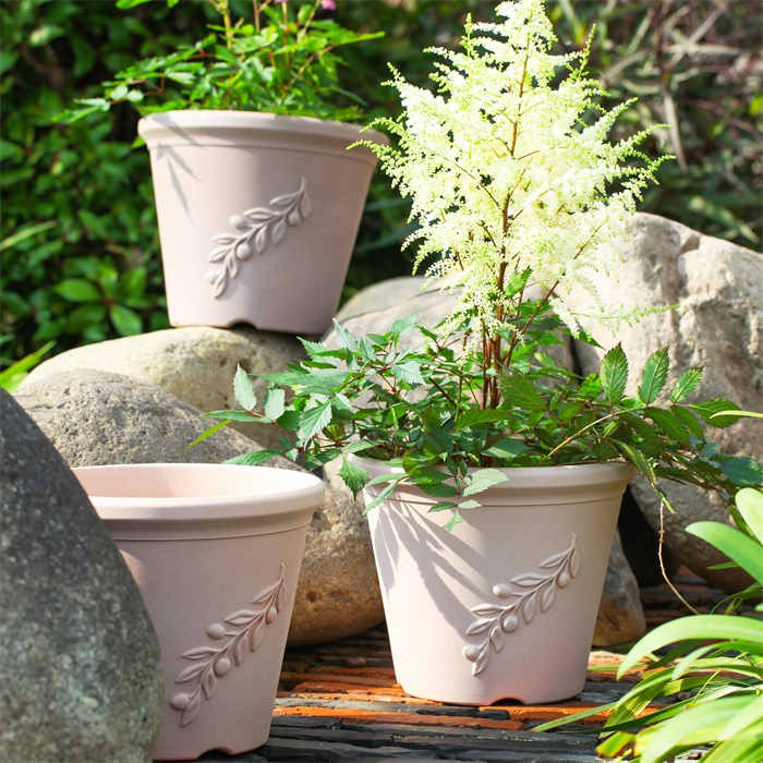 10 Flower Pot Plastic05