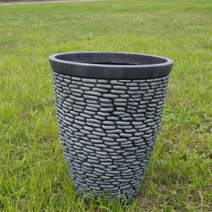 15 Plastic Planter