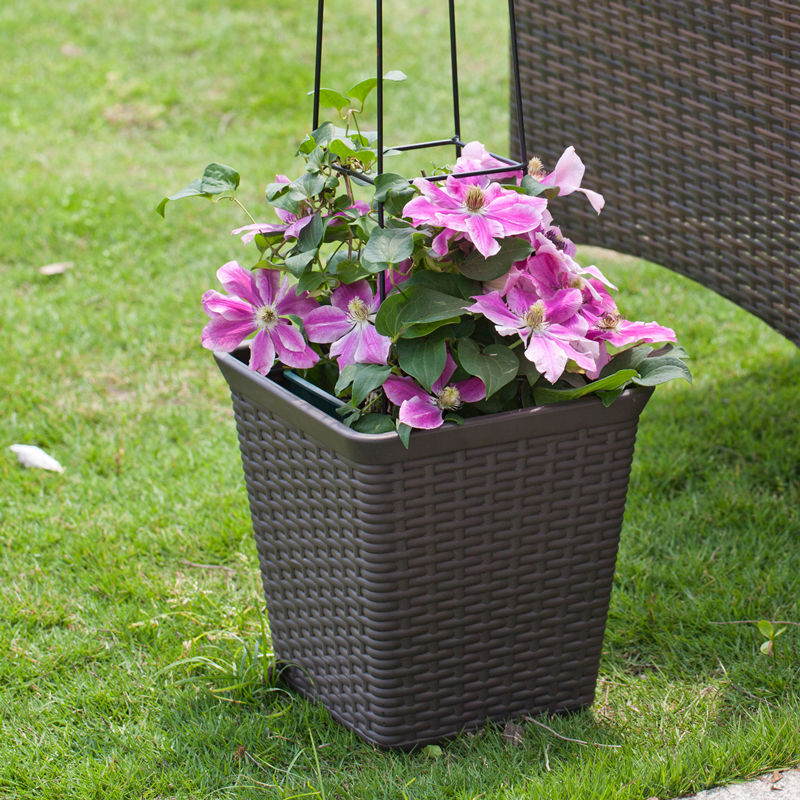 12 Inch HDPE Wide Opening Rattan Look Flower Planter for Patio Garden