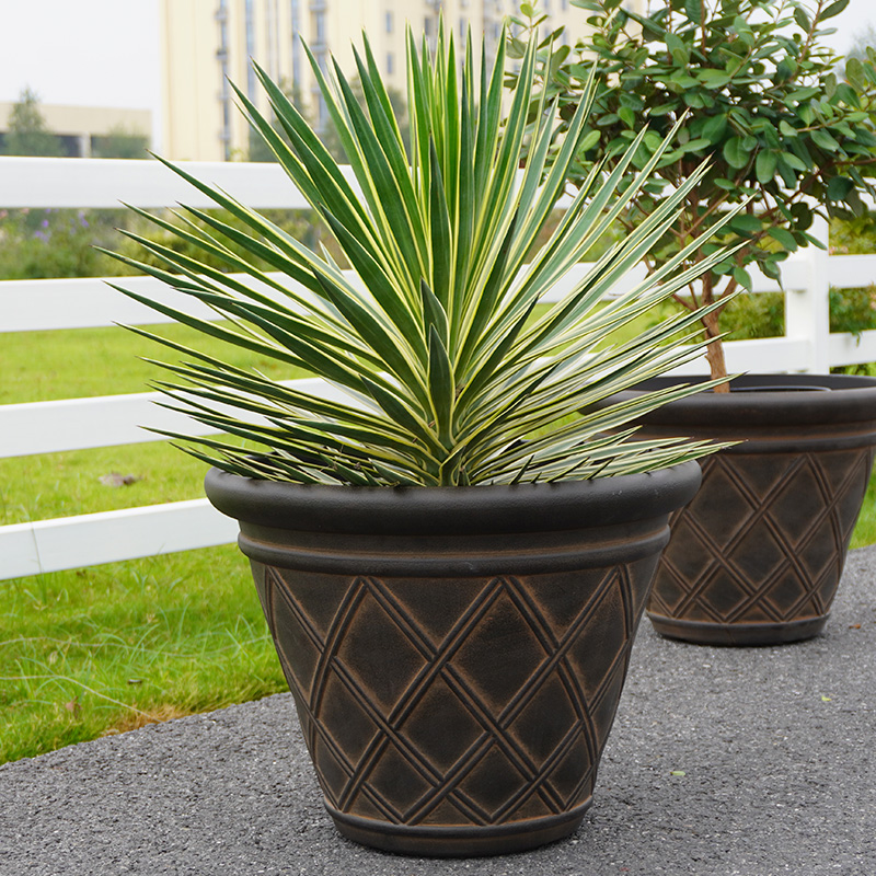 12 Inch EB Stone Look European Wide Opening Flower Pot for Patio