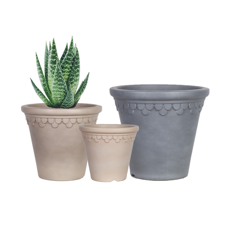 11 Inch HDPE Terracotta Look Roman Flower Pot for Balcony Patio